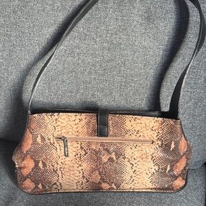 Snakeskin Pattern Shoulder Bag